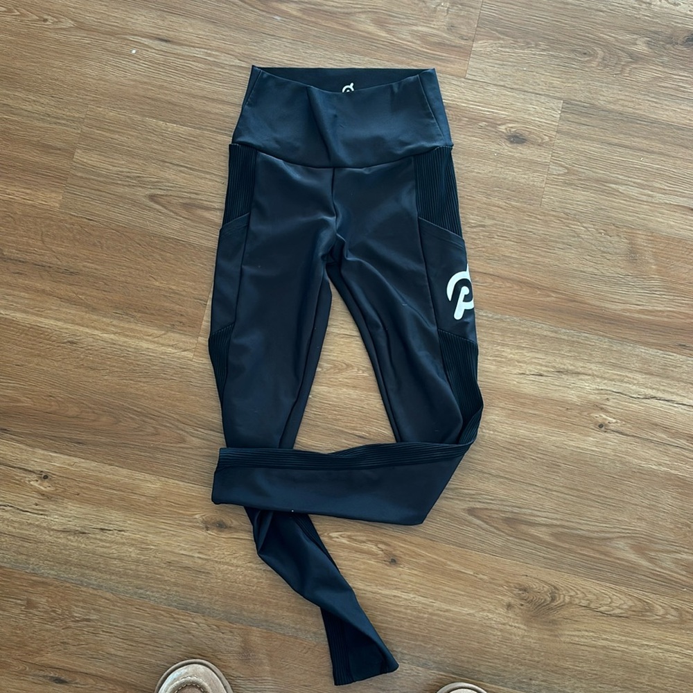 Peloton black leggings